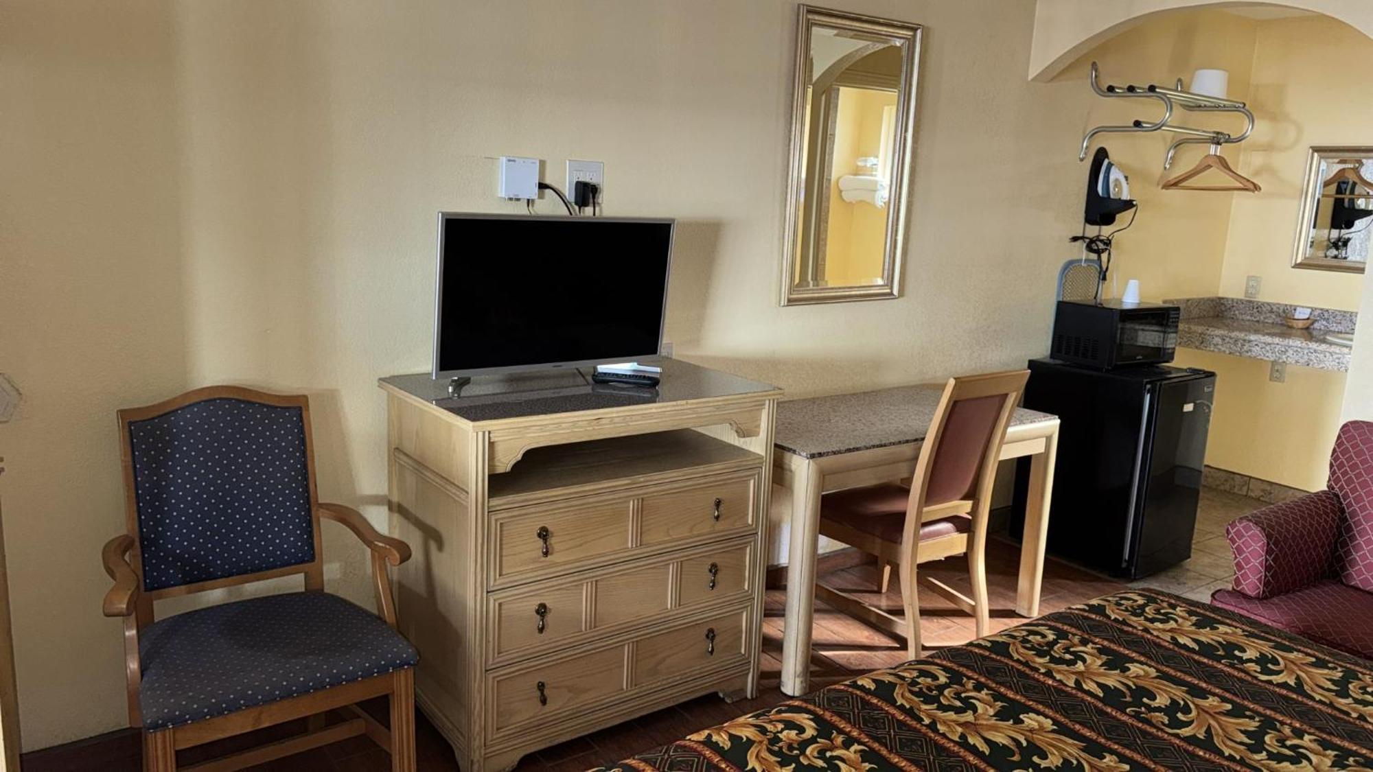 Sunstar Inn Los Banos Ngoại thất bức ảnh